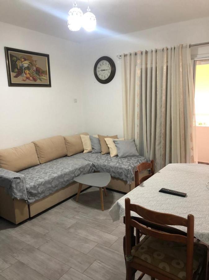 Sandri Apartment ヒマラ エクステリア 写真